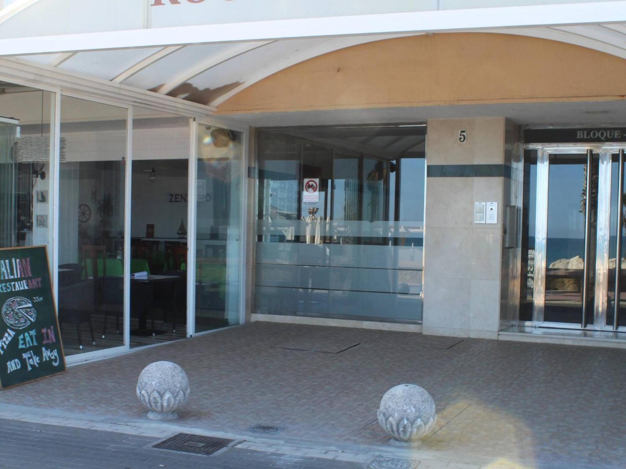 Esplendido Apartamento A Pie De Playa En Торемолинос Екстериор снимка