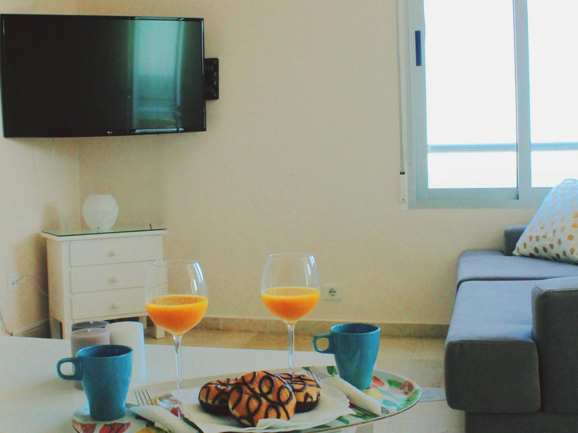 Esplendido Apartamento A Pie De Playa En Торемолинос Екстериор снимка
